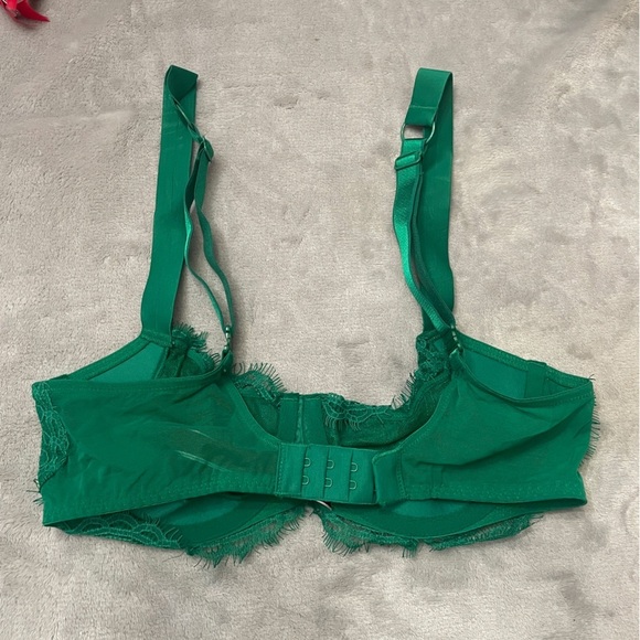 New! Victoria’s Secret Very Sexy Wicked Unlined Shine Strap Bra 10335 - Picture 5 of 8